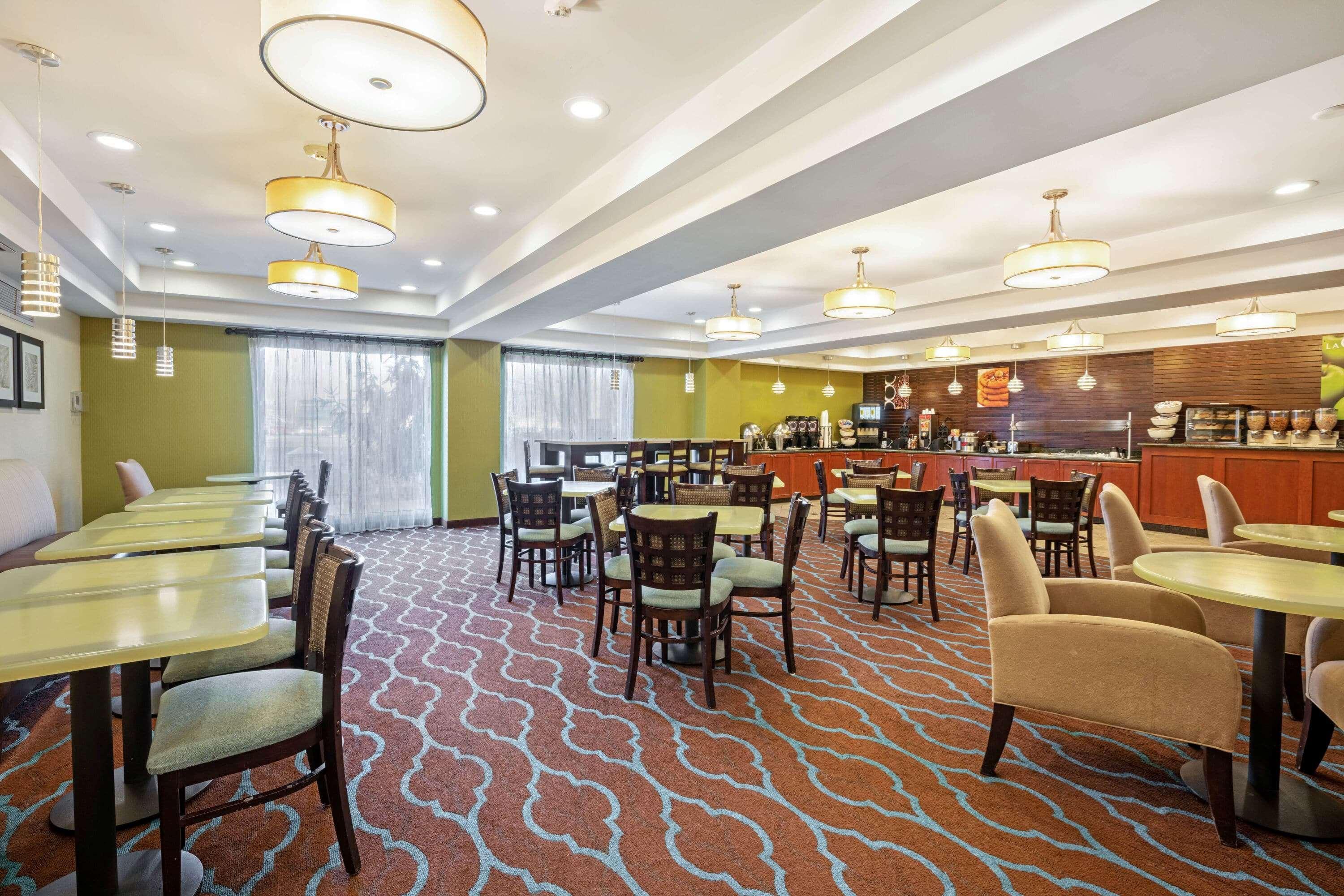 La Quinta By Wyndham Boise Towne Square Hotell Exteriör bild